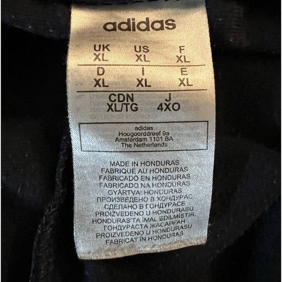 Adidas basketball shorts - Picture 3 of 3